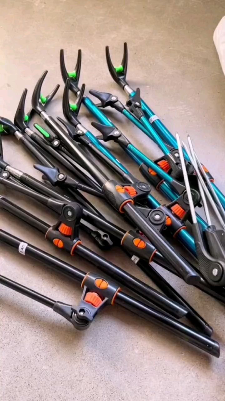 多功能钓鱼炮台支架