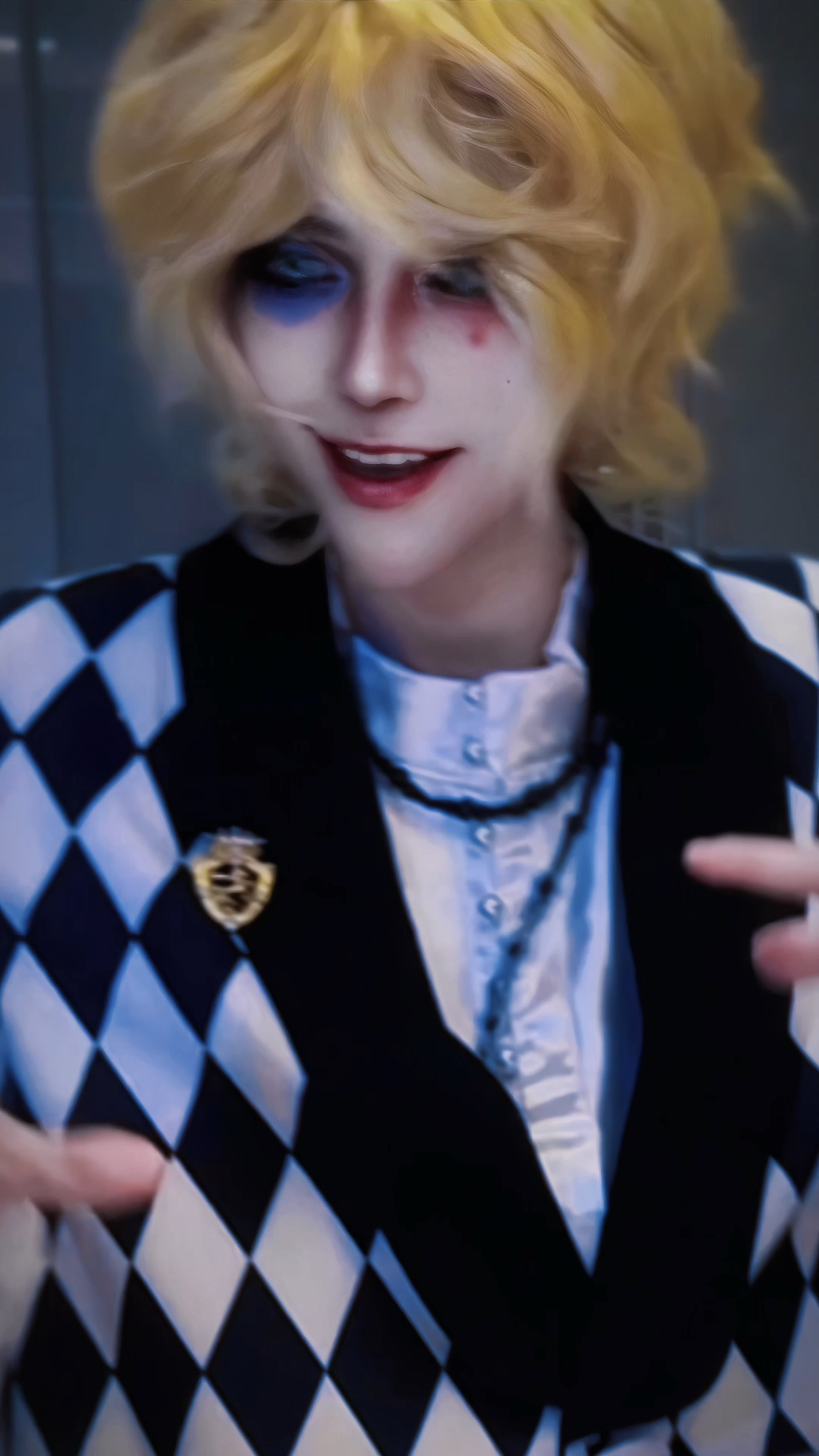 惊封·丹尼尔·小电视