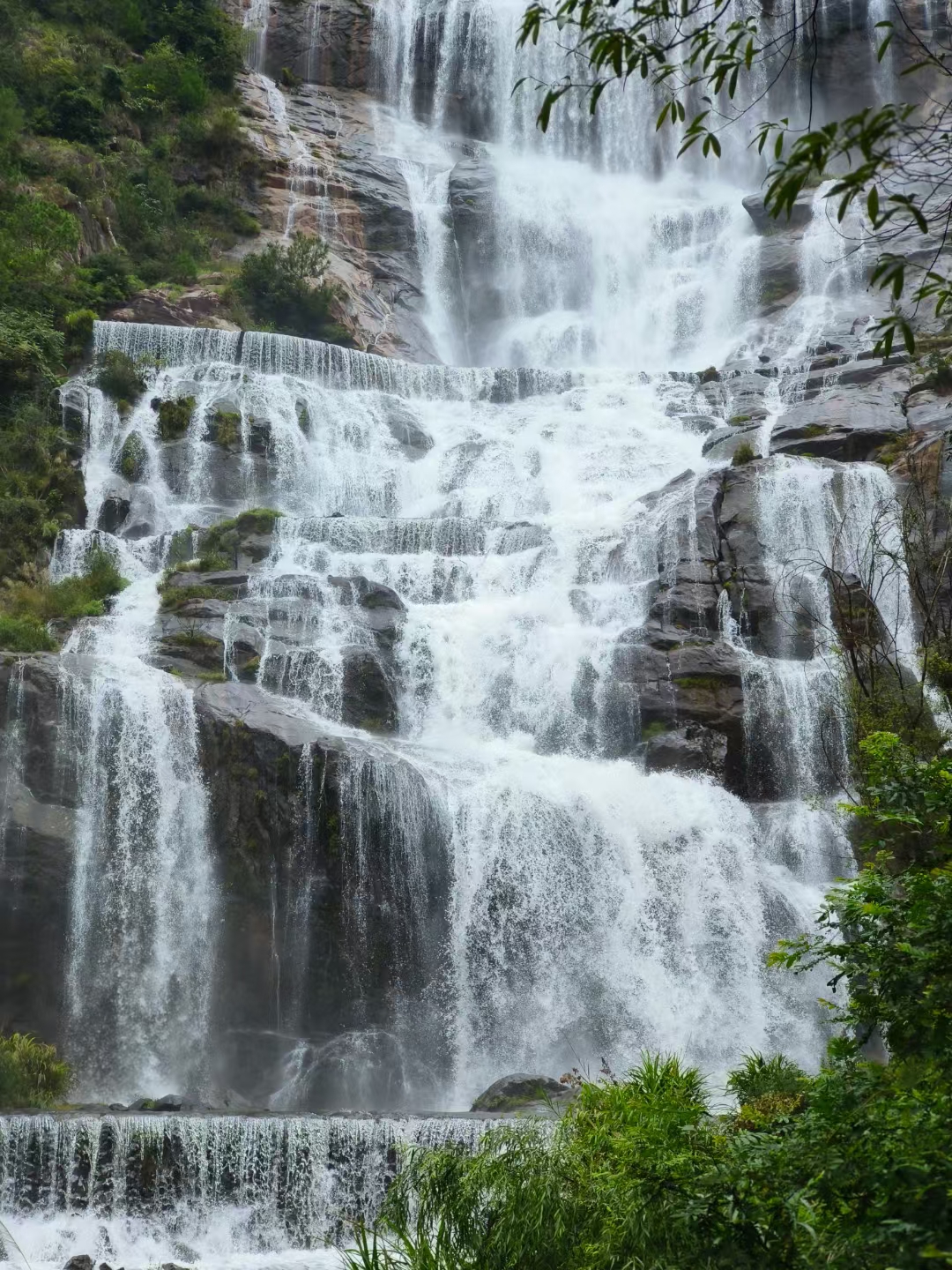 不在春时望秋景,不在秋日畏冬风,不在忙时去叹息