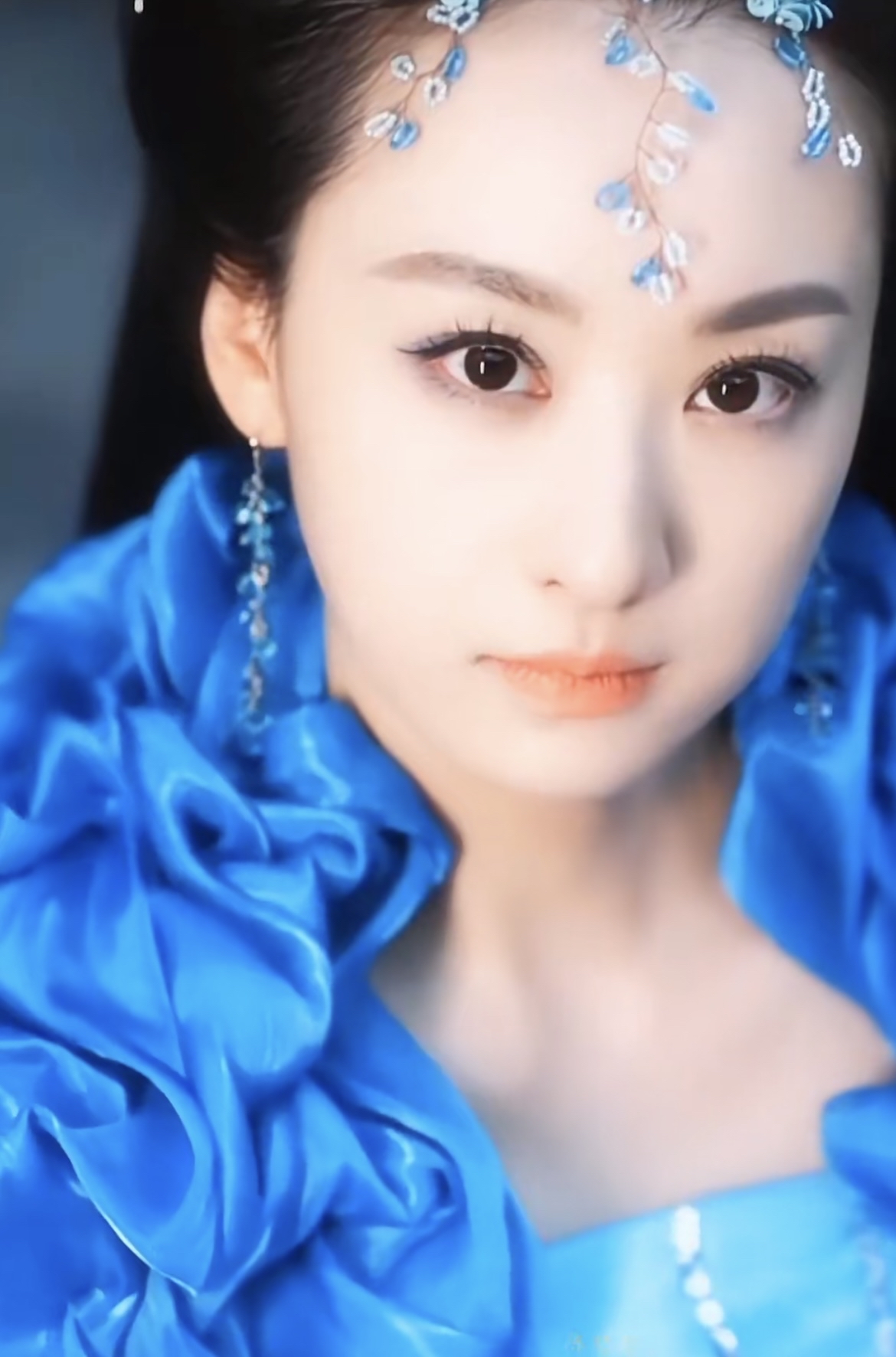 杨凝冰的传奇命运