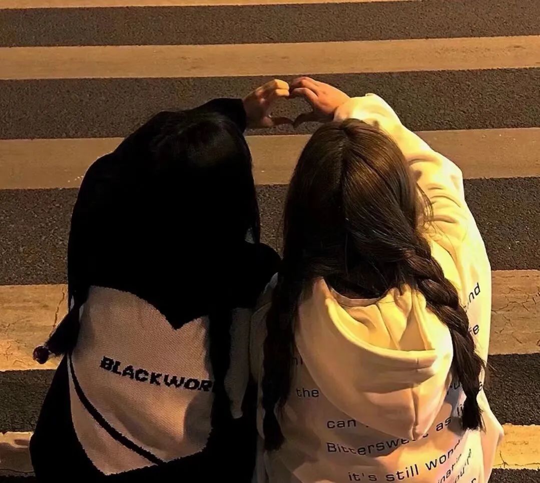 "各自乘流而上,互为欢喜人间