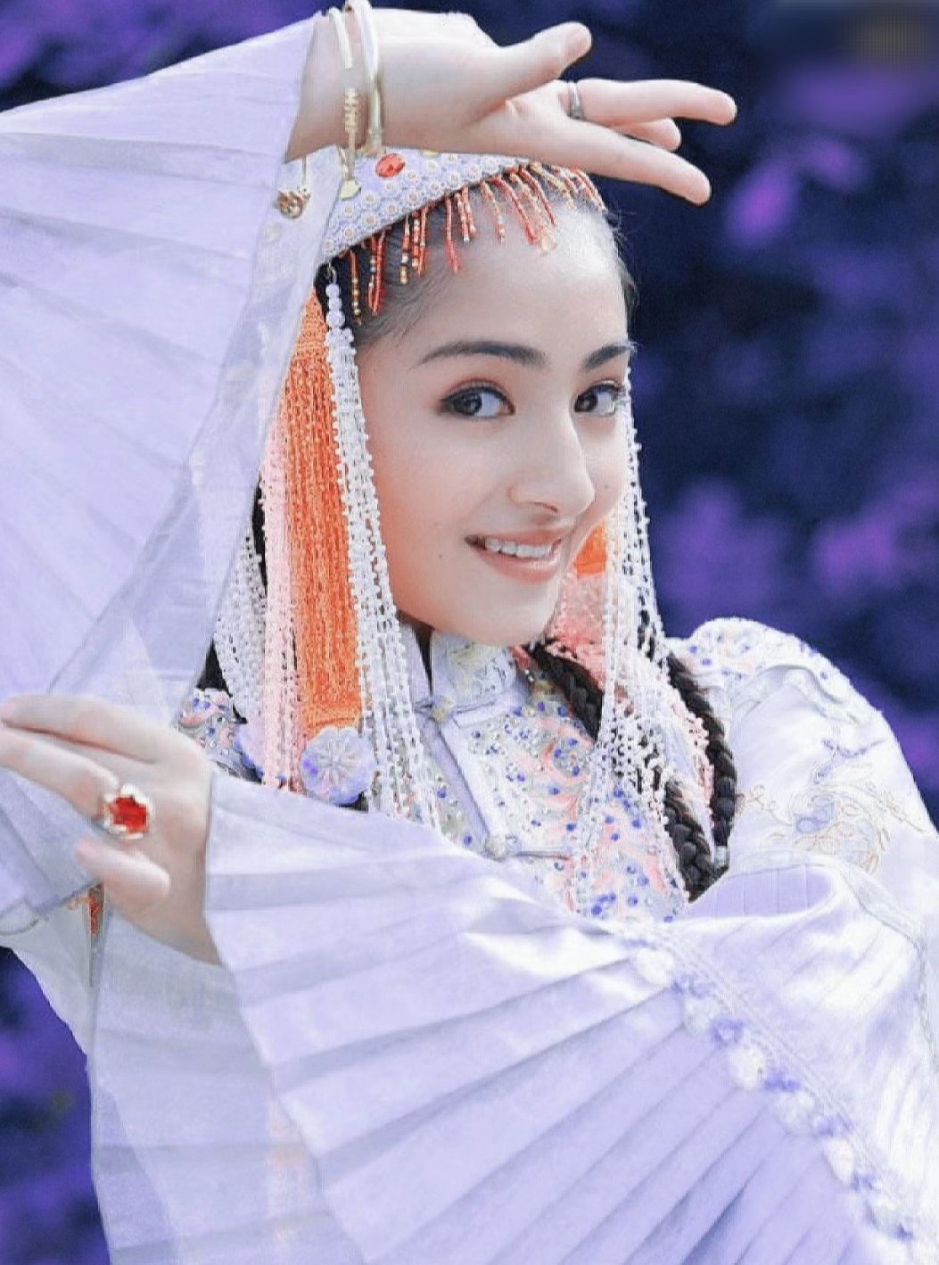 《还珠格格》中新版和旧版的含香娘娘,哪个更惊艳到你呢?