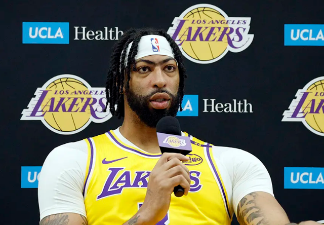 美记:佩林卡已经与尼克斯接触,湖人将交易26 16内线  伴随 nba 新赛季