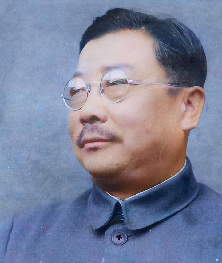 1953年,李克农被任命为副总参谋长兼职中共中央调查部部长,工作千头