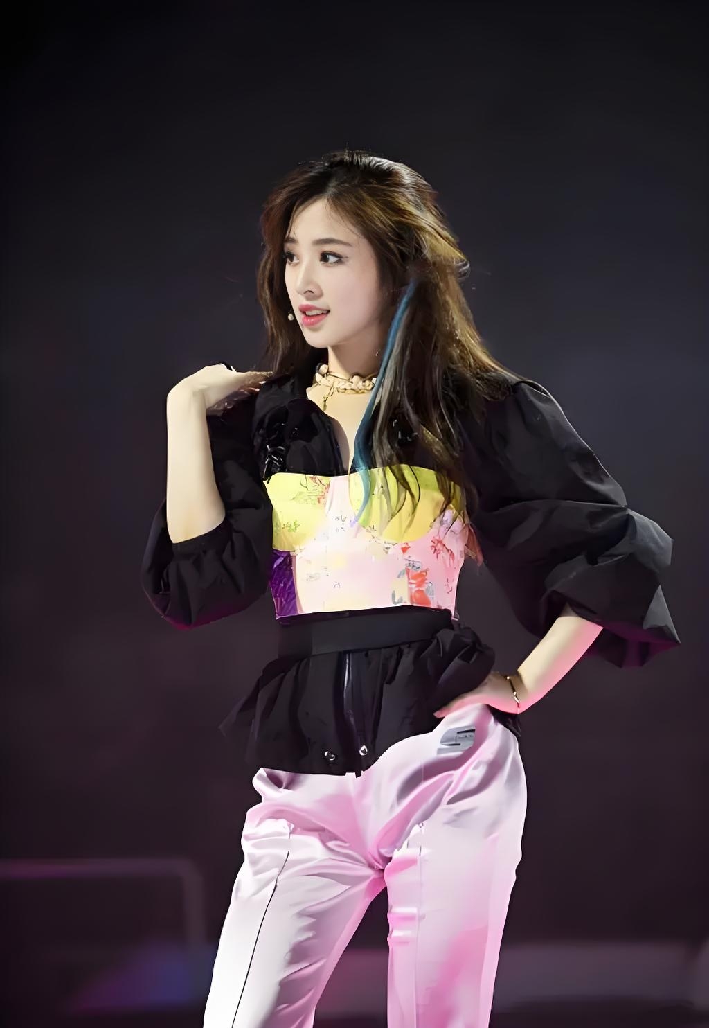 张含韵为什么隐退几年为什么在线