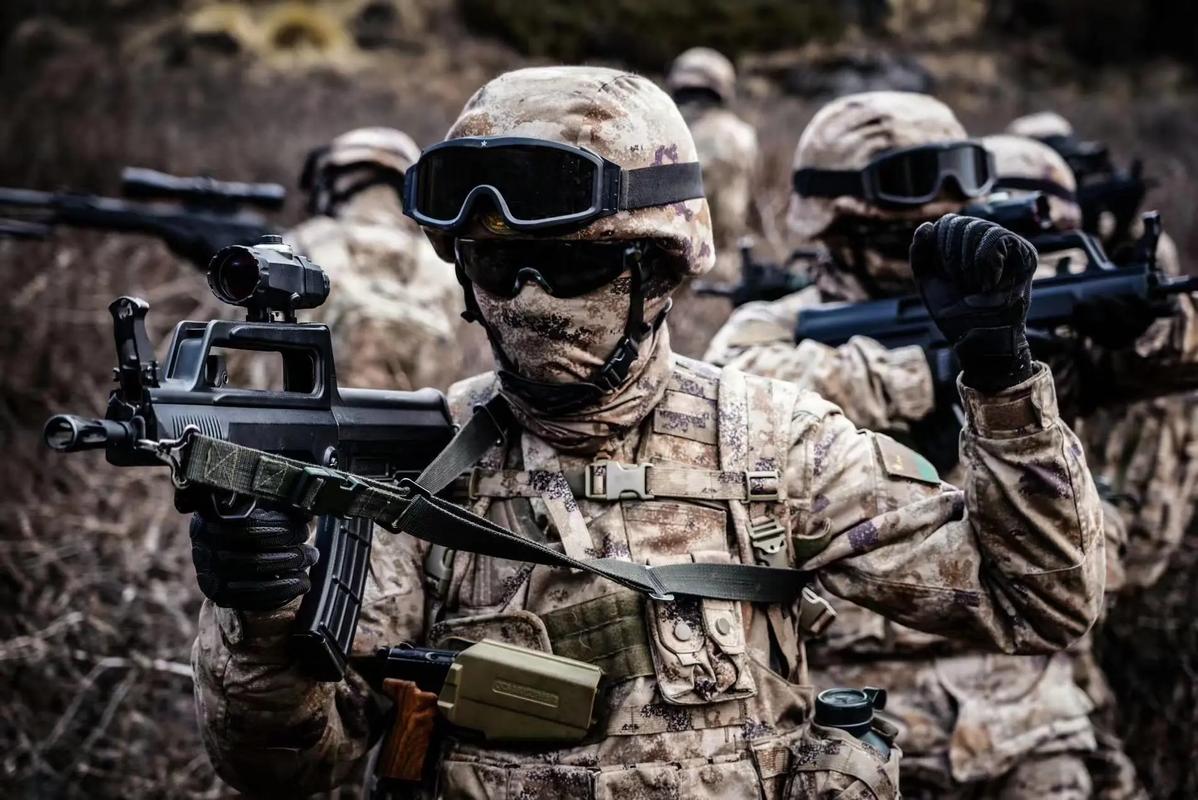 目前已造成2名中方人员遇难,1名中方人员受伤