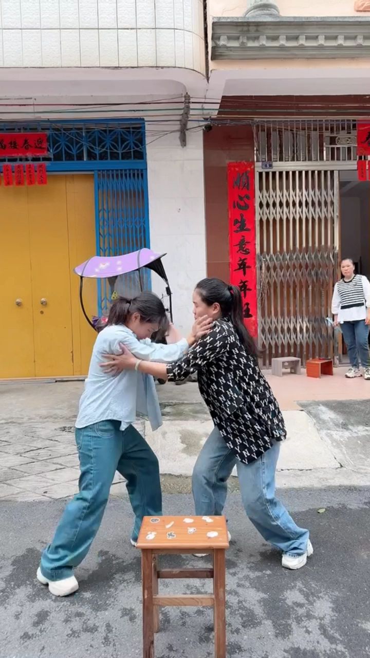 故事:结婚后每次回娘家,我都空着手,时间久了弟媳不干了