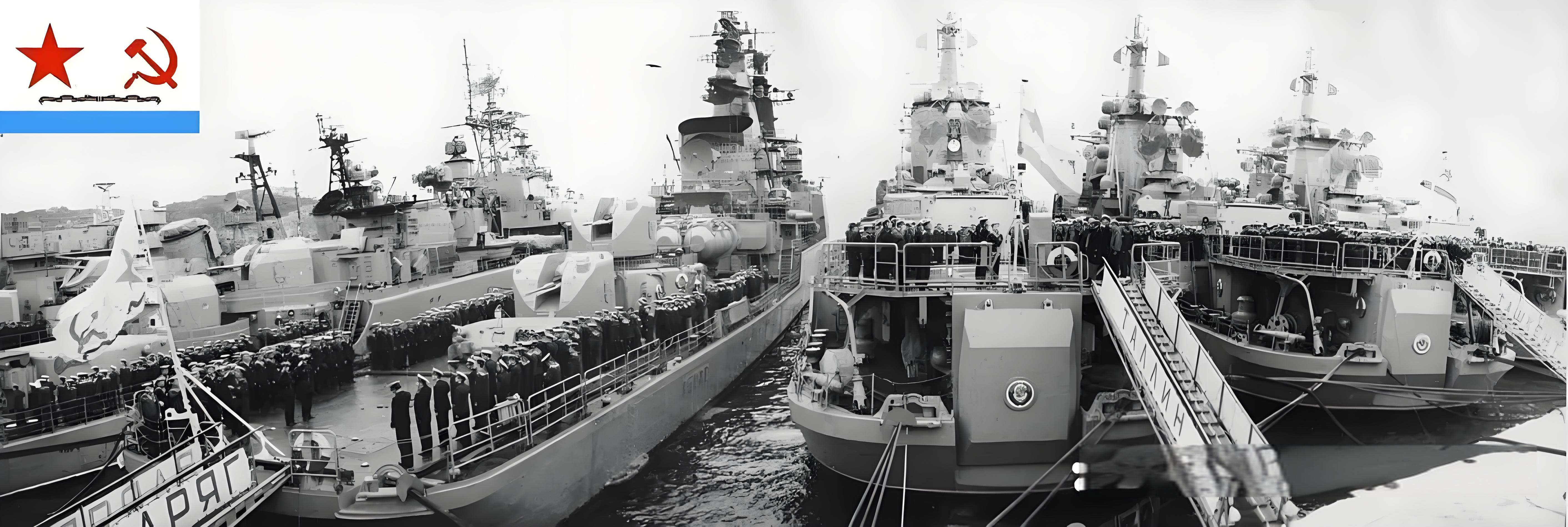 冷战时期,苏联的红色海军是令世界闻风色变的存在,各式大舰如云,可