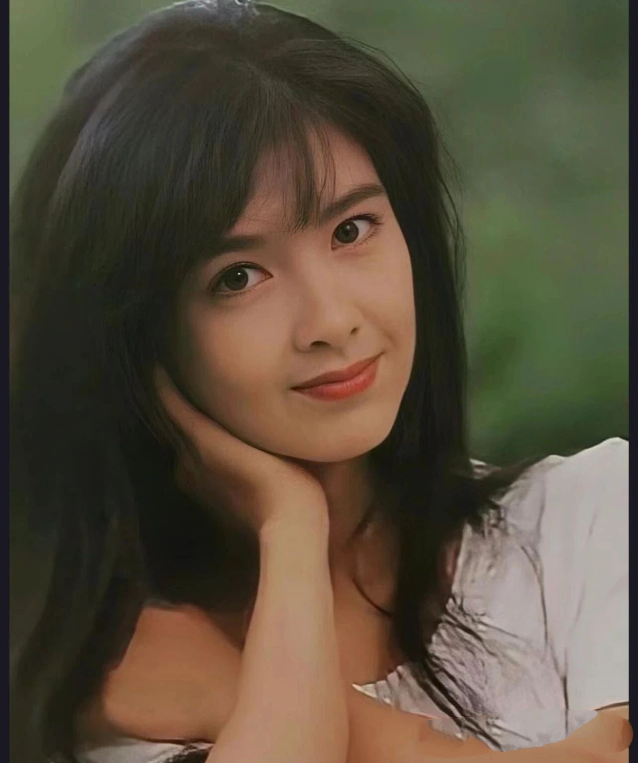 周慧敏,曾经的"玉女掌门人,"想当年她的横空出世丰富了美的内涵,毫不