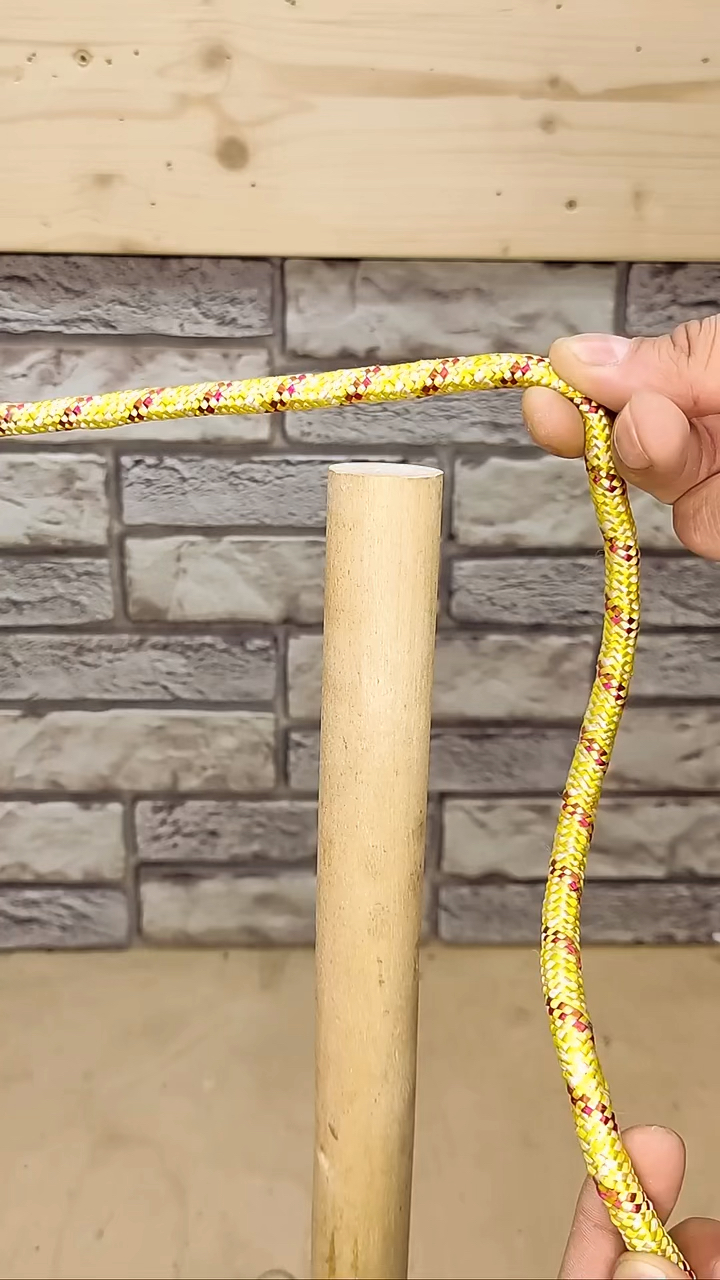 绳子固定柱子打结的技巧