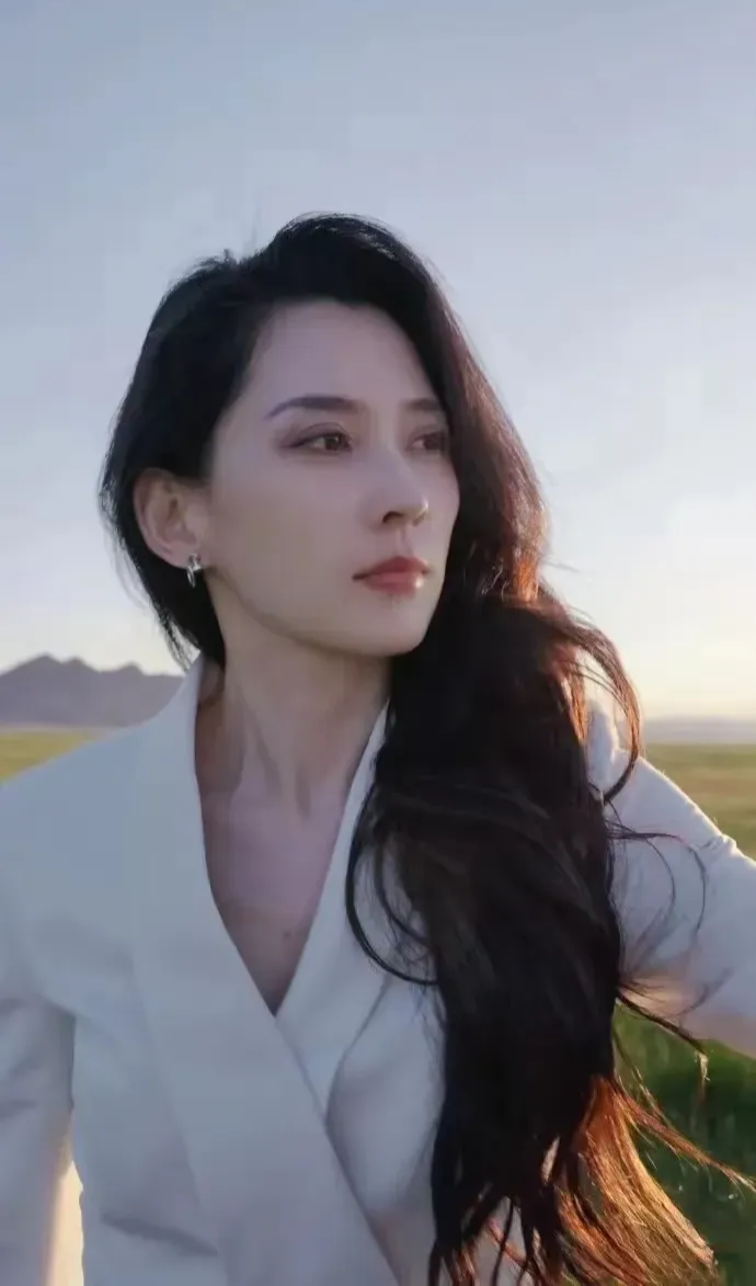 咸猪手事件引发众怒