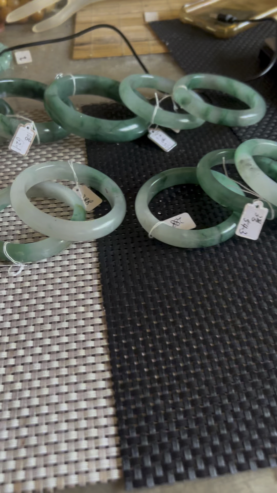 真假独龙玉非洲翠翡翠知识重点新手必看#天然玉石 #非洲翠独龙玉