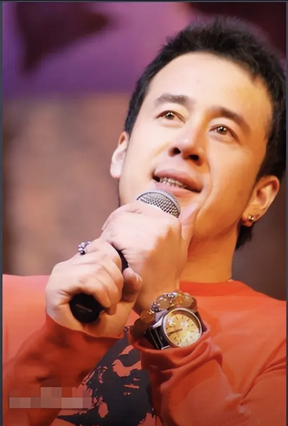 杨坤于罗刹海市后犯的六个错误 1罗刹海市并没有直接点名杨坤而杨坤