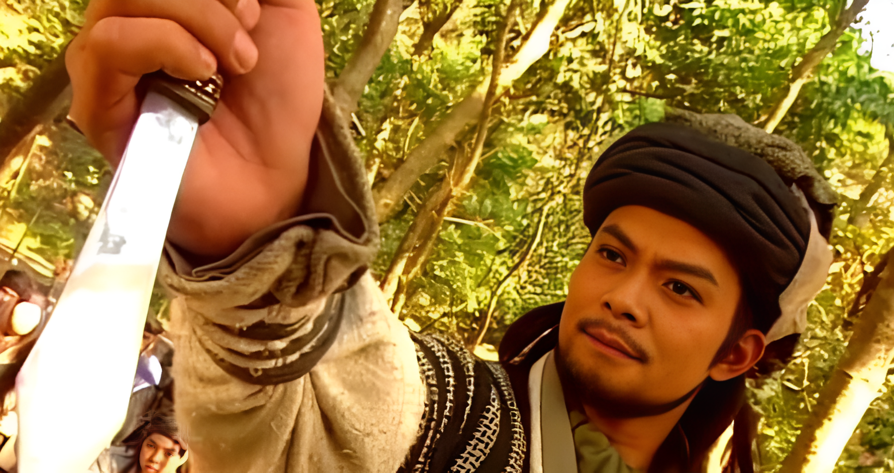 后来萧峰又得少林派玄苦大师与丐帮