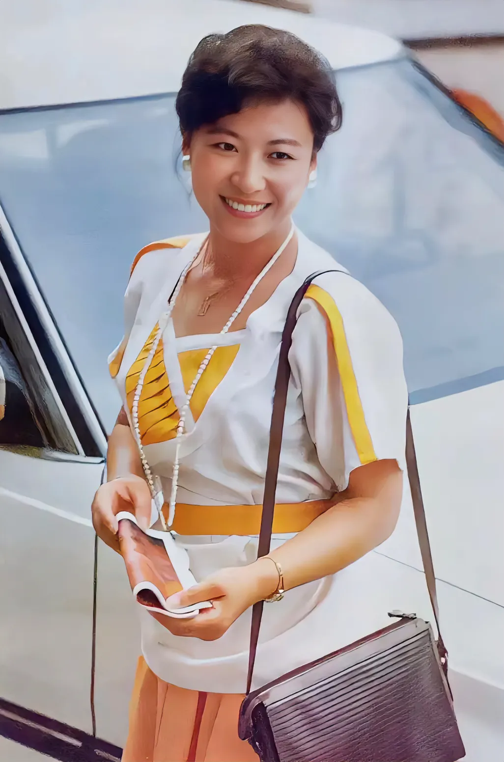 王馥荔年轻照片王馥荔年轻王馥荔年轻时候的照片王馥荔年轻照王馥荔