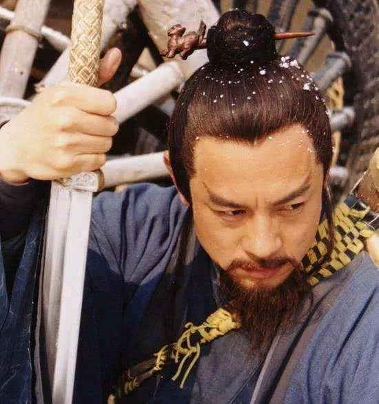 我发现我有点低估射雕英雄传中丘处机的实力了,全真七子最强的三人