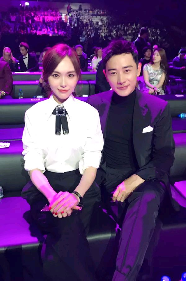 罗晋和唐嫣结婚后,因为妻子的娘家在上海,所以罗晋在上海买了繁当