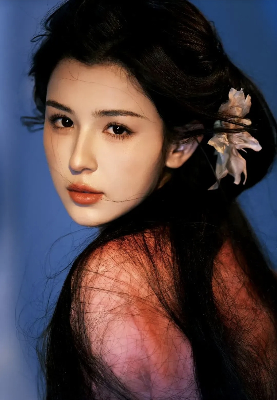 哈尼克孜的一组美照,西域美女的立体五官,绝美颜值惹人爱