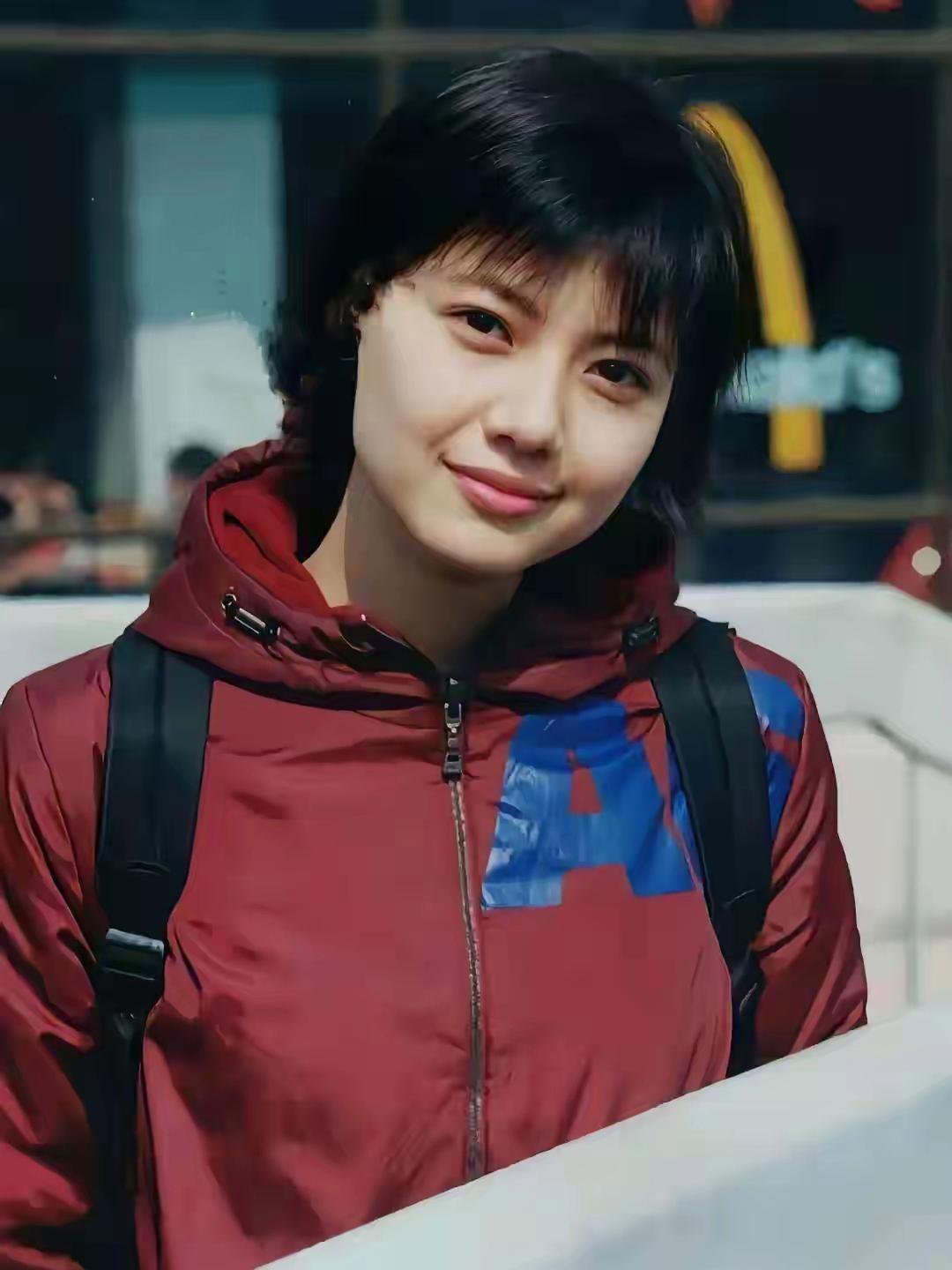 学生时期的高圆圆,哪个小男孩不沦陷
