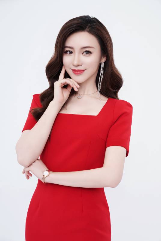 安徽电视台15位知名美女主持人一览,风华正茂,巾帼不让须眉