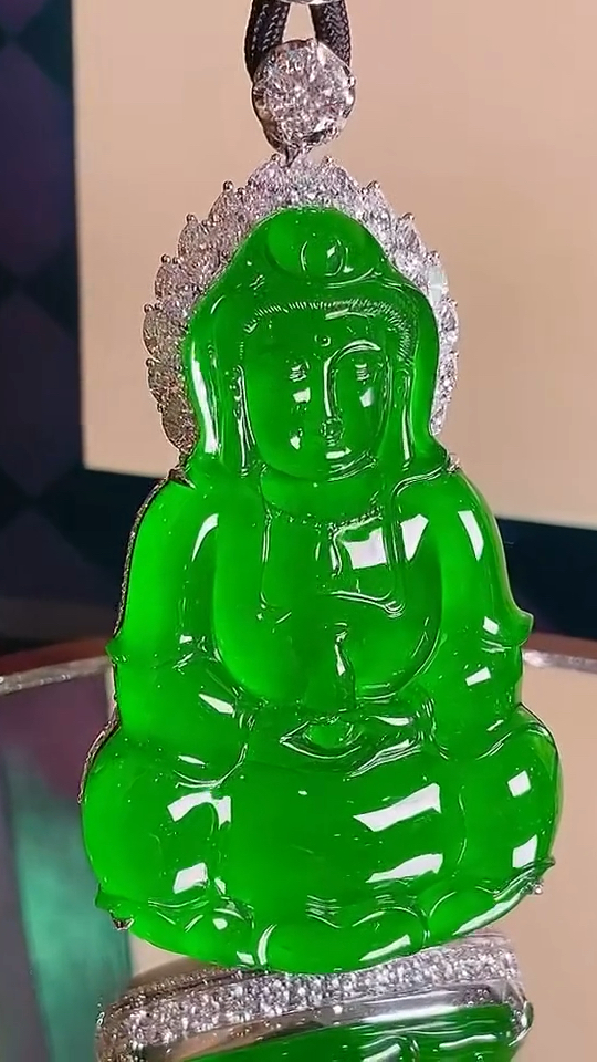 帝王绿很值钱吗(帝王绿到底值多少钱)