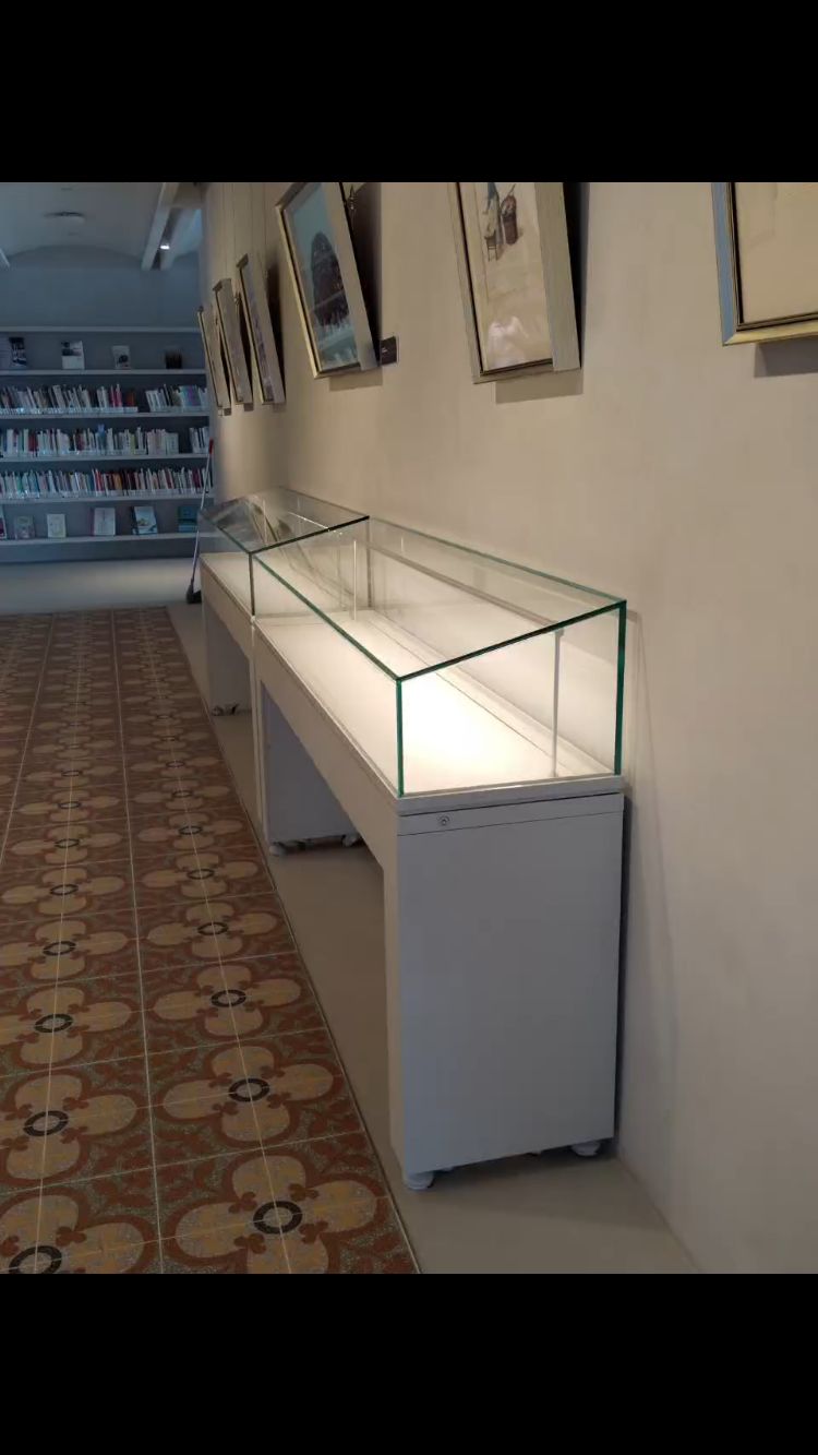 博物馆专用玻璃展示柜