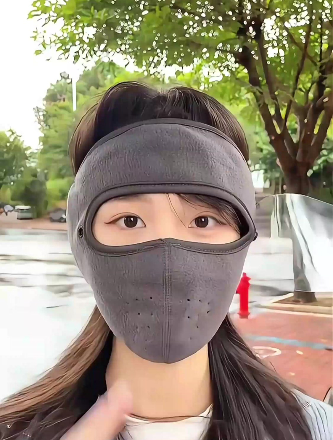 天冷了,骑电动车带上这个面罩,防风又保暖,护目镜可拆卸,好用