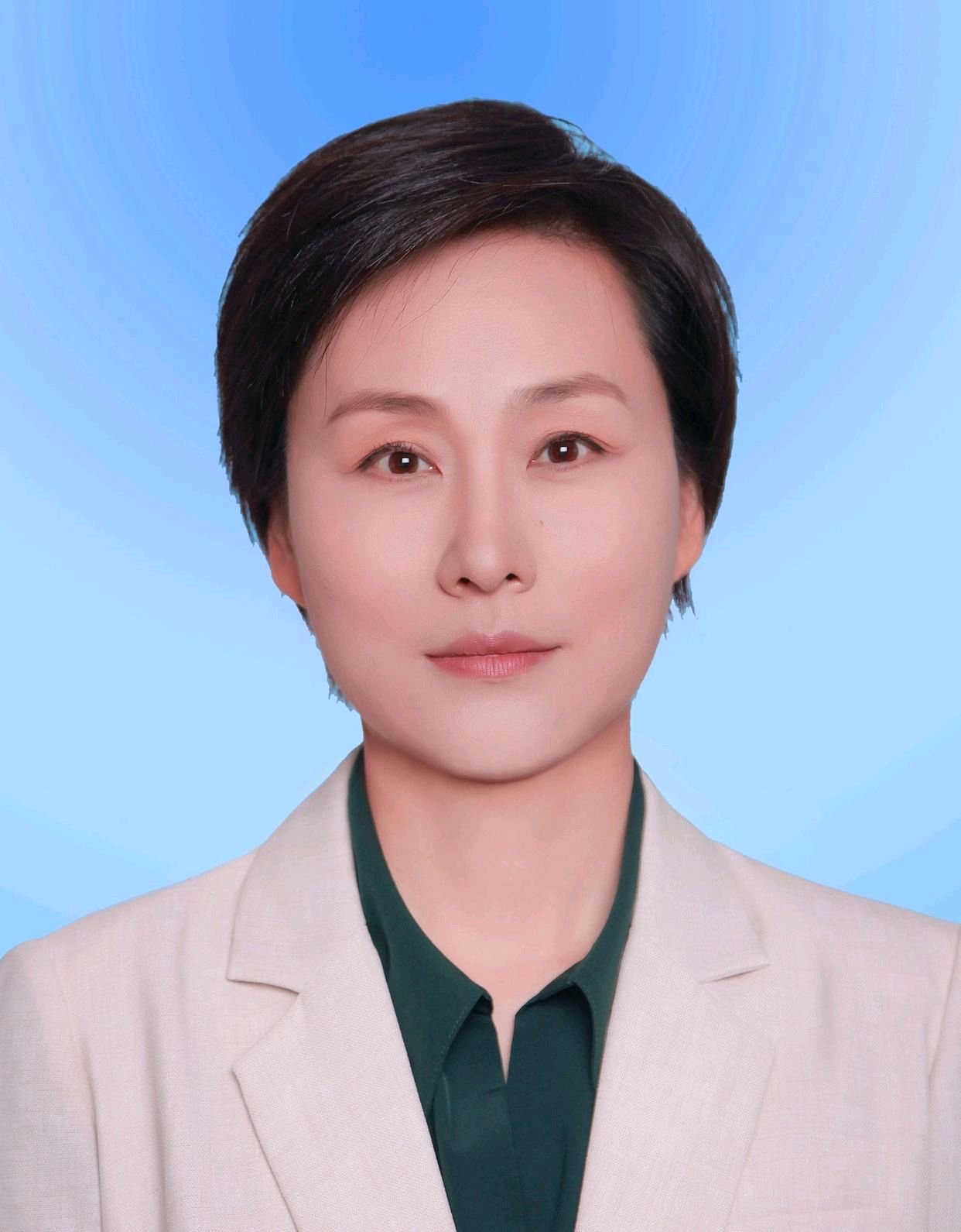 四川大学最年轻女校长,韩芳简历