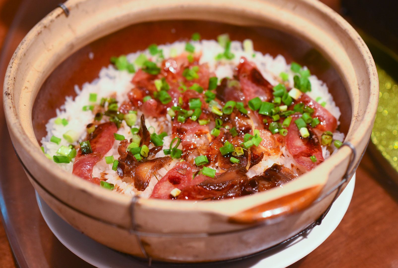 广式腊肠哪个牌子正宗?这5款闭眼入,醇厚浓郁,煲仔清蒸都好吃