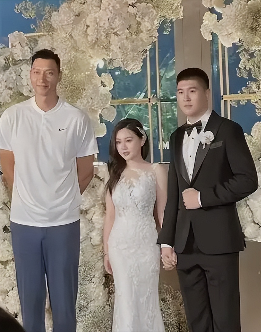 生成吴迪,广东宏远篮球俱乐部掌舵人,凭借独到眼光发掘并培养易建联