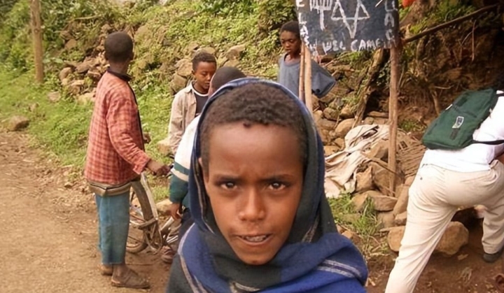 以色列黑皮肤犹太人法拉沙人的困境与历史遗产