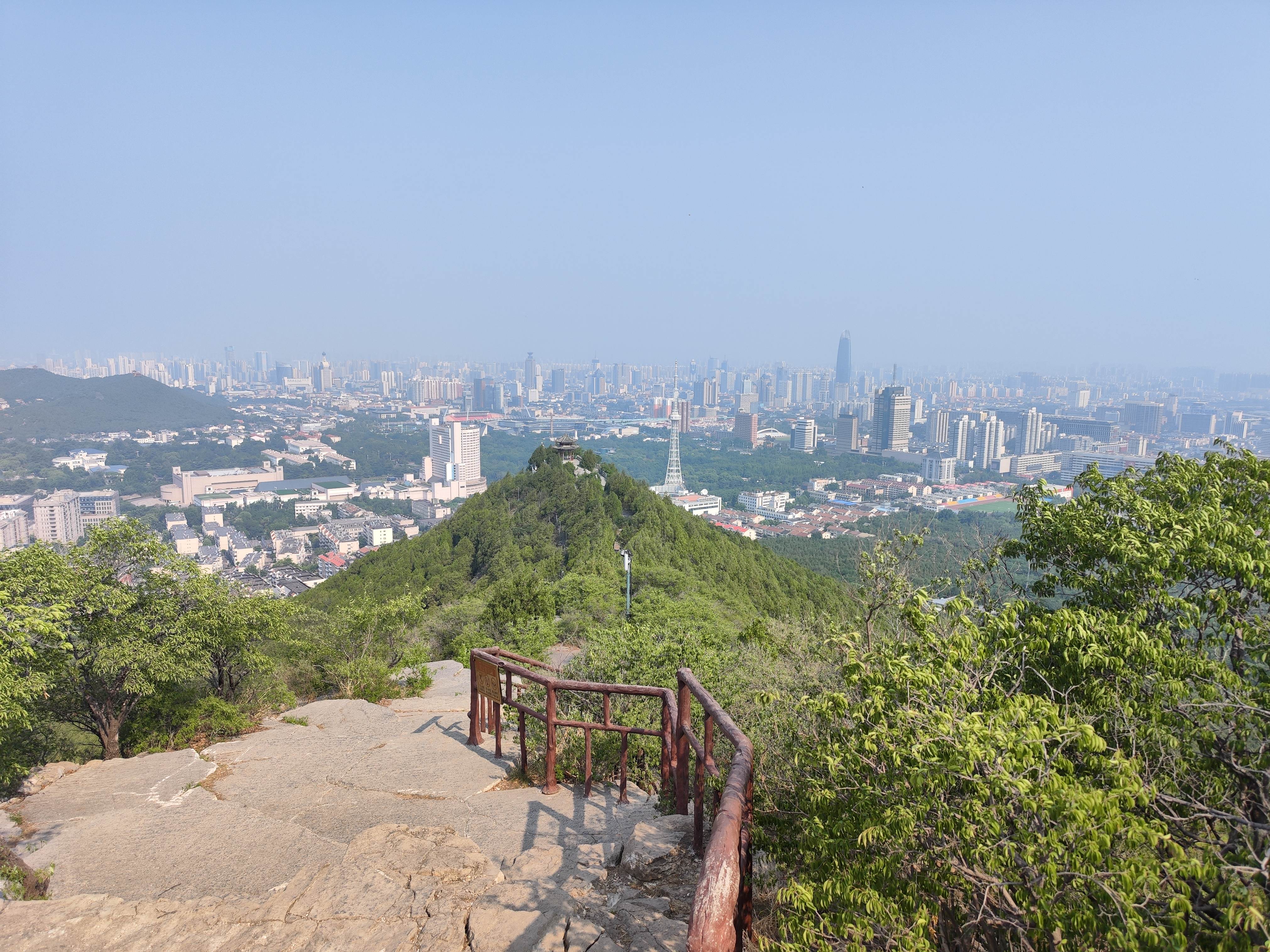 千佛山山顶图片图片