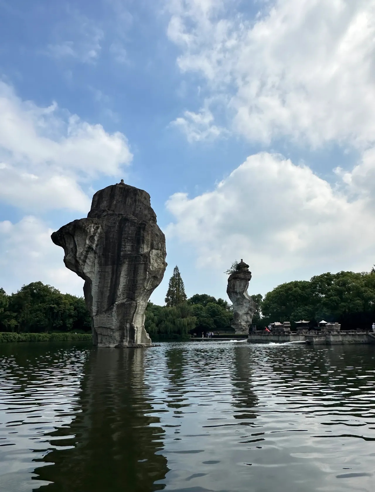 绍兴柯岩风景区(柯岩,鉴湖和鲁镇),黄酒小镇及鲁讯故居步行街