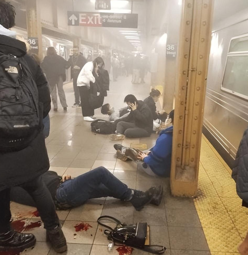 美国人不理解:看似费钱又没用的地铁安检,中国为何如此坚持?