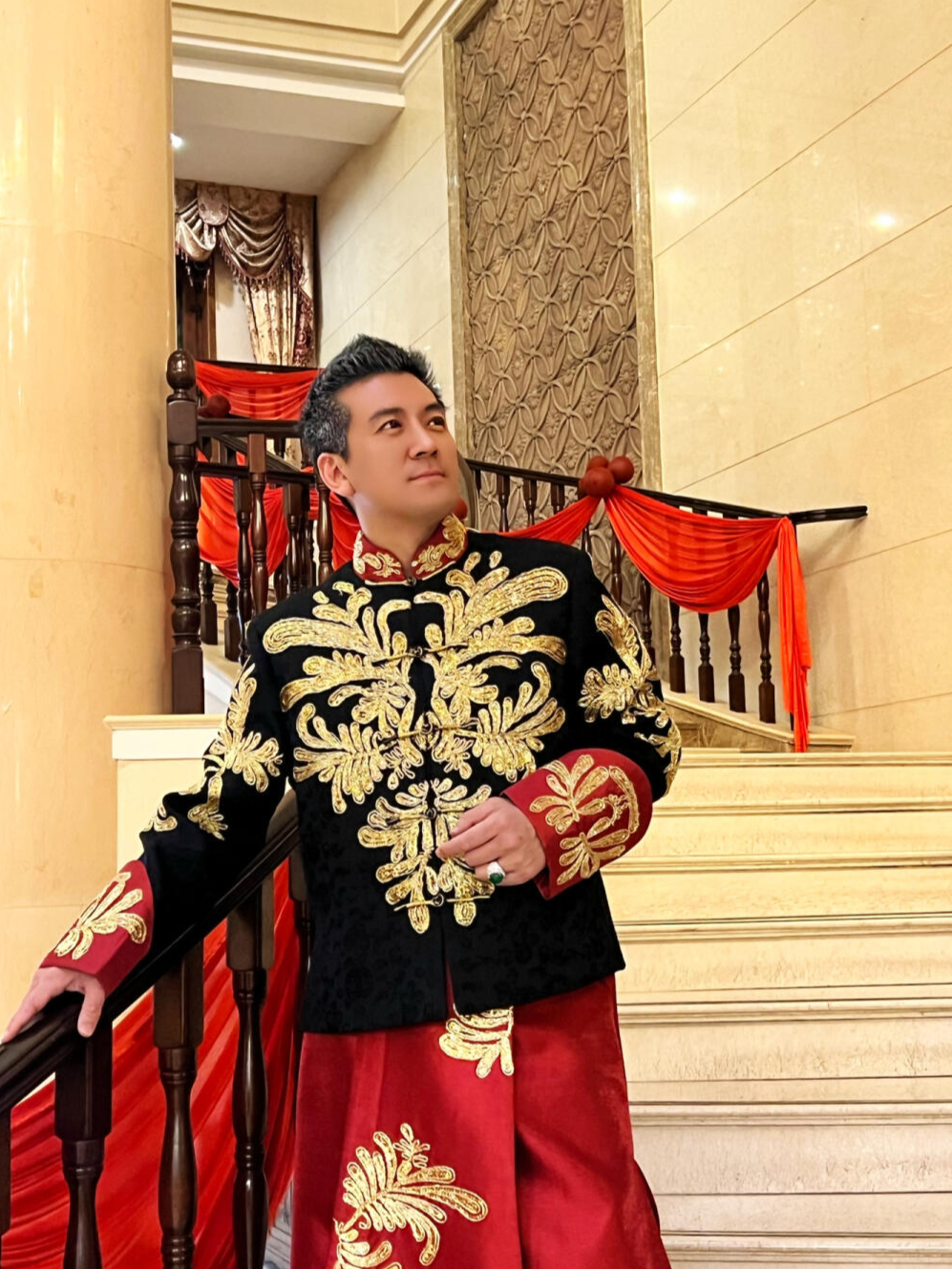 杨子婚史大揭秘,两任妻子各领风骚