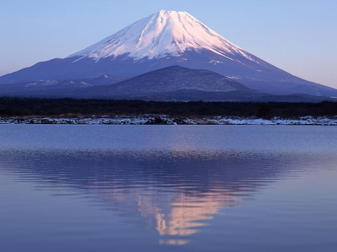 日本中央山脉图片