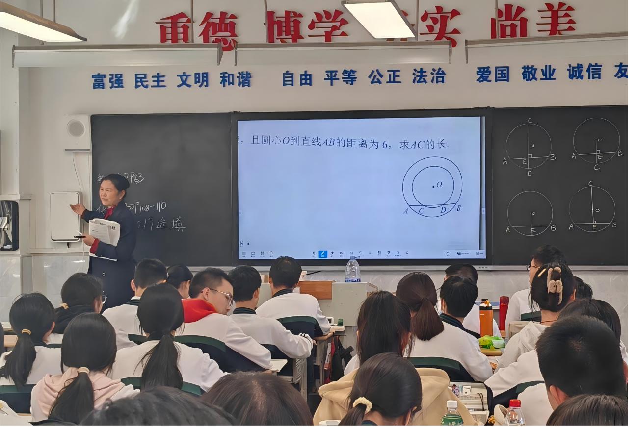 鲁巷中学图片