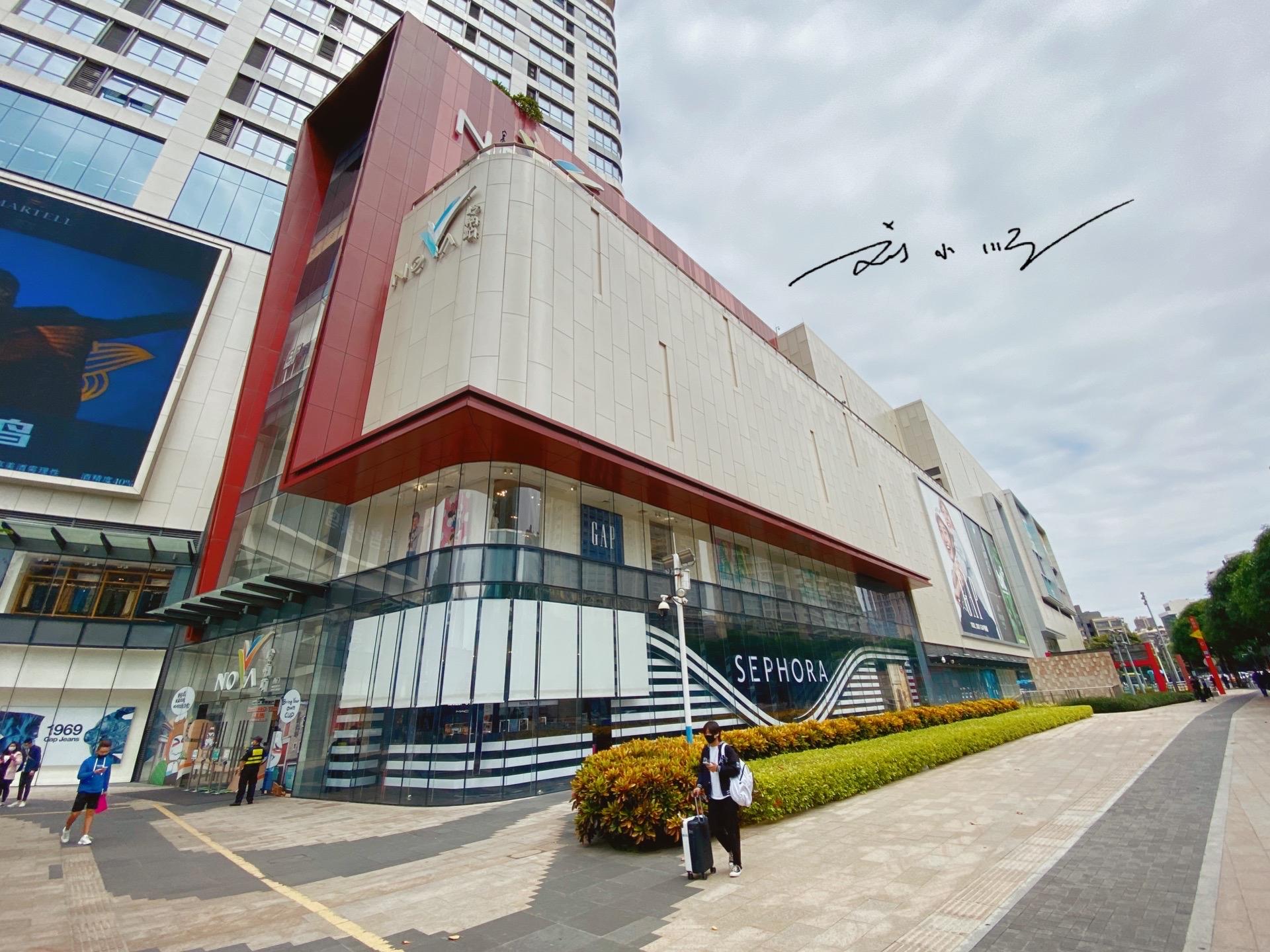 广东佛山市中心的重要商场,紧邻祖庙,直通地铁,人气还特别旺?