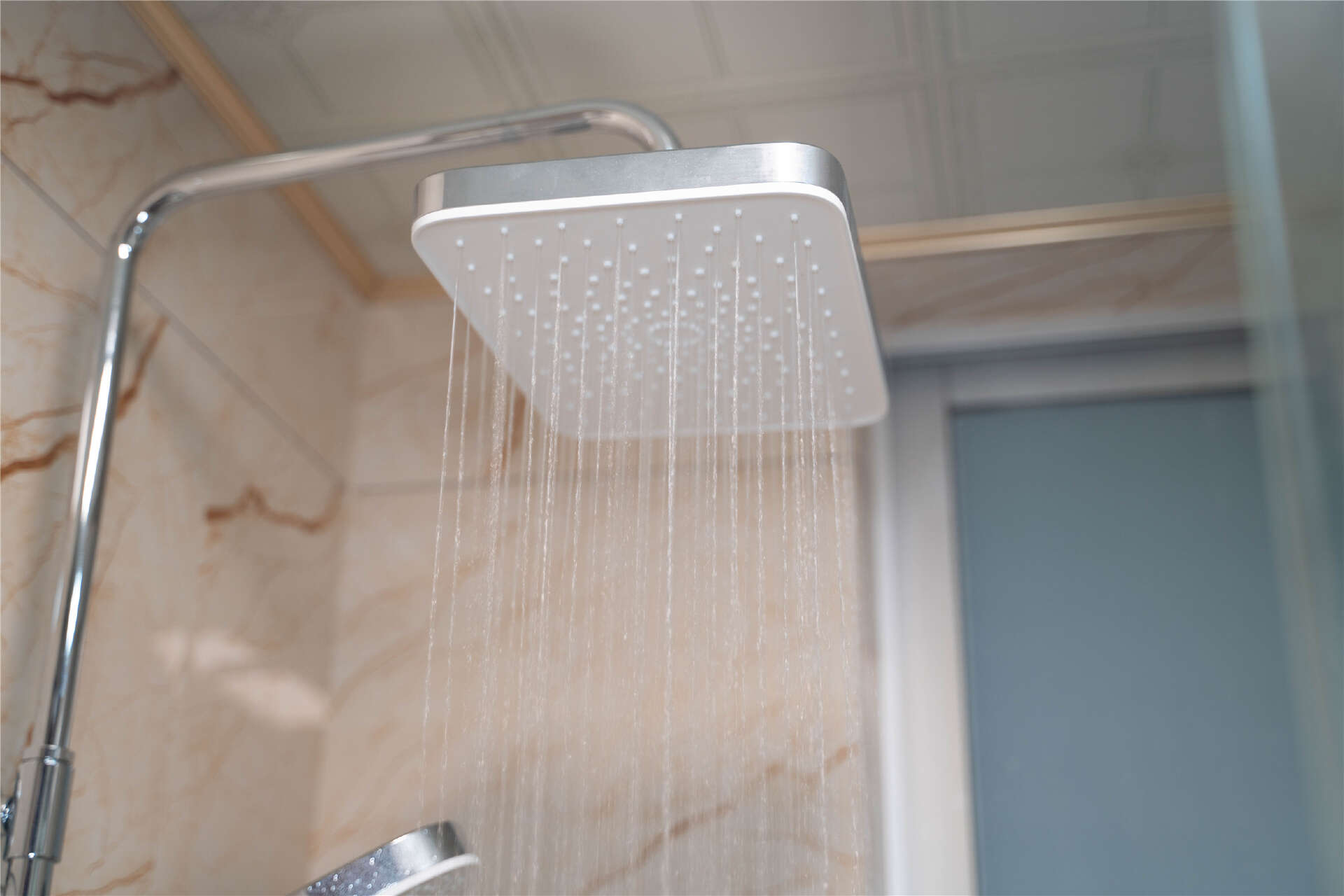 一款让我待浴室里出不来的花洒