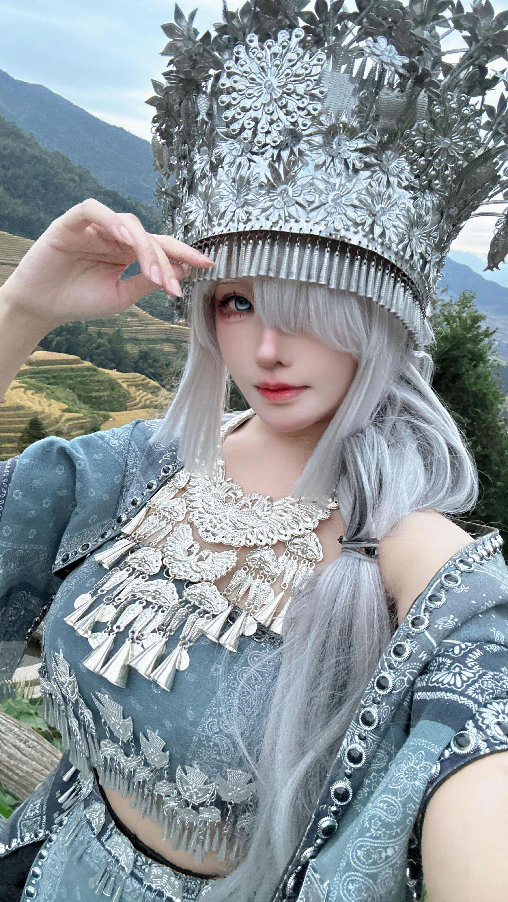 网红小姐姐cos原神角色!女仆砂糖,芙芙纯白花嫁!黑丝魅魔雷神