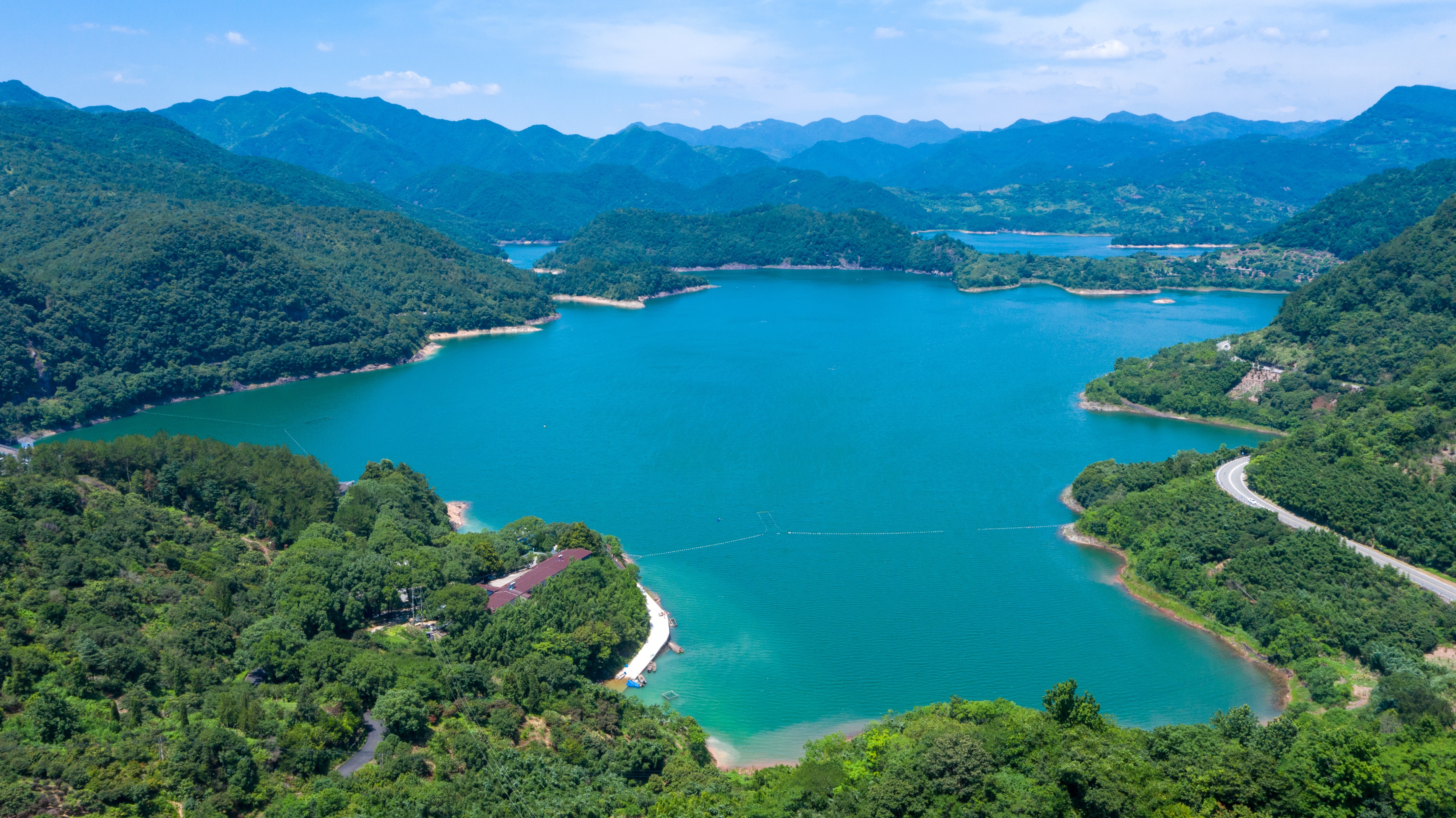 金秋游宁波,下榻在宁波金茂嘉悦酒店,探索雪窦山景区