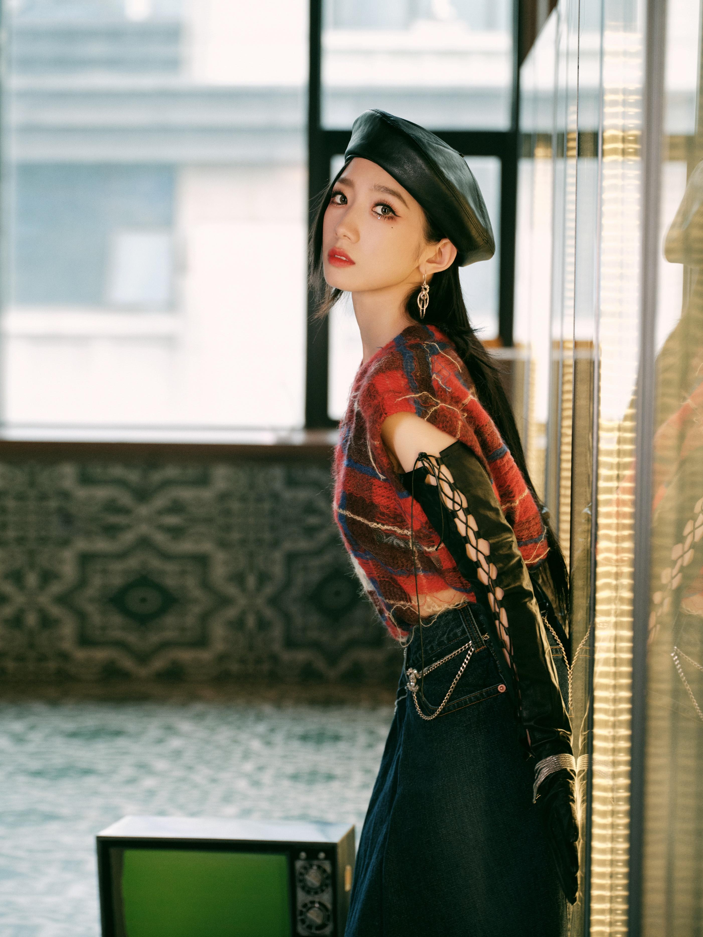 美女系列壁纸465—孟美岐