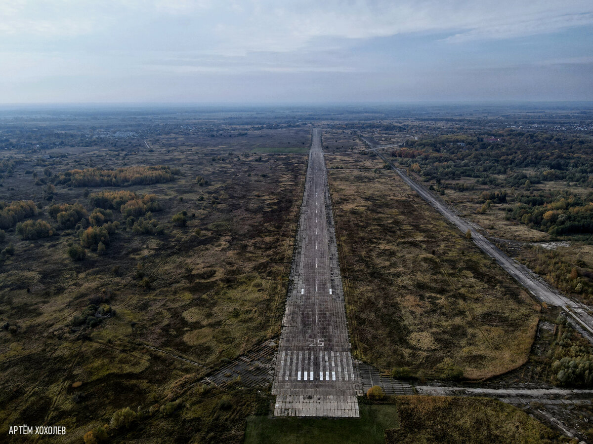 曾经服务于两大帝国被遗弃的军用机场