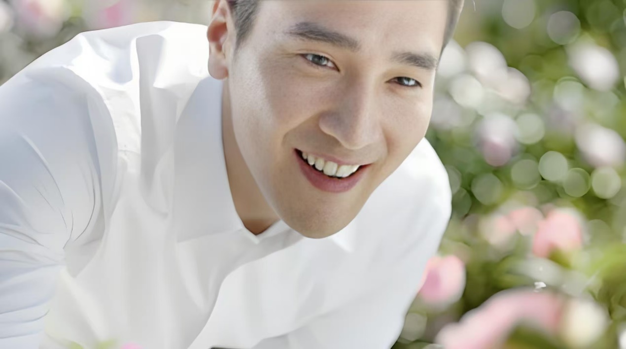 赵又廷"跪早了"引爆笑,难道粉丝的爱也要分先来后到?