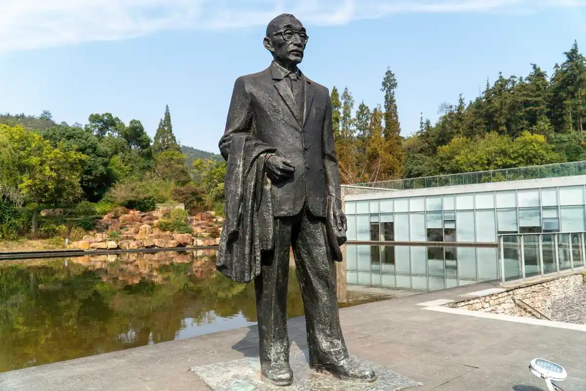 49年梁希不想当农垦部部长,特意给周总理写信:我想回南京教书