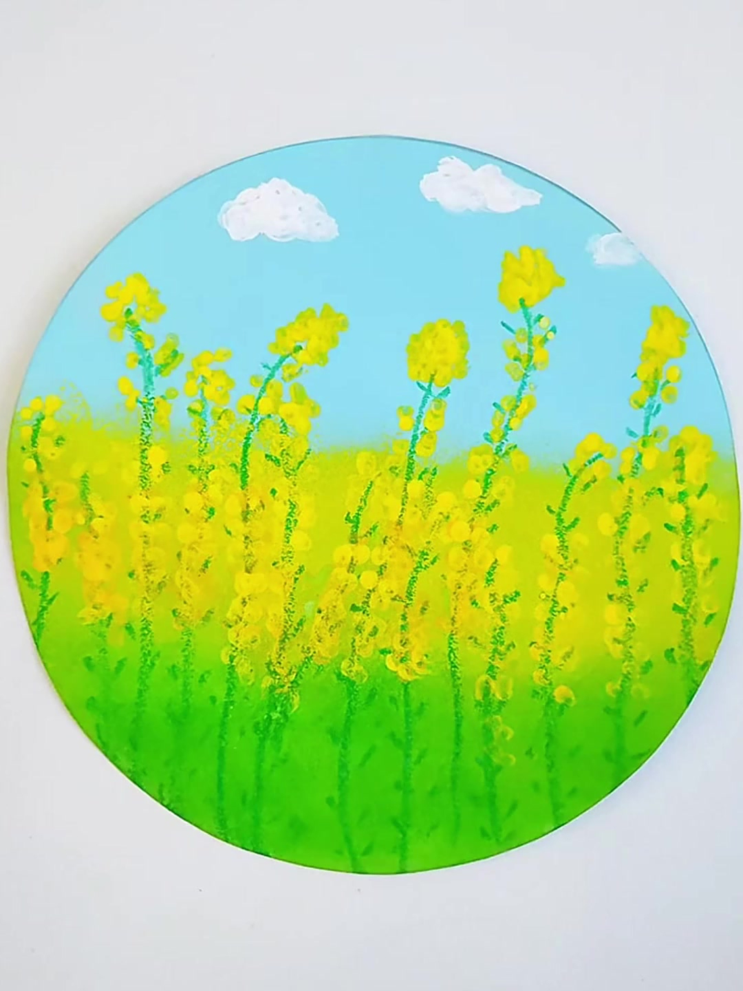 用颜料跟棉签画油菜花