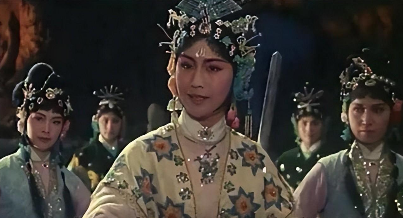 回顾:王凤霞86版《西游记》中铁扇公主,以为是隐退,其实早已离世