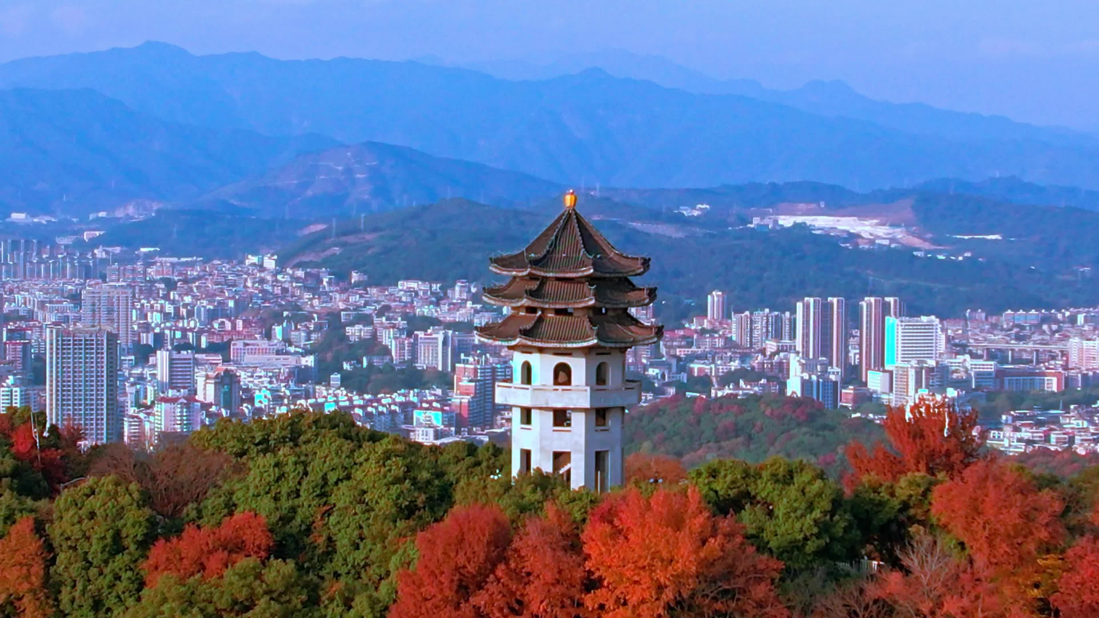 龙岩,这座位于中国东南沿海的福建省城市,以其独特的地理环境和丰富的