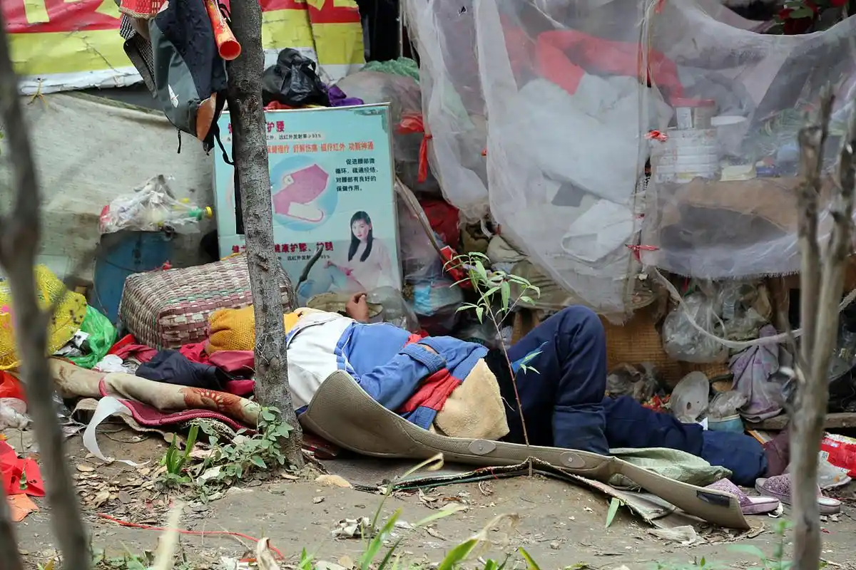 1989年,天津男子捡女乞丐当老婆,21年后警方告知:你老婆有问题