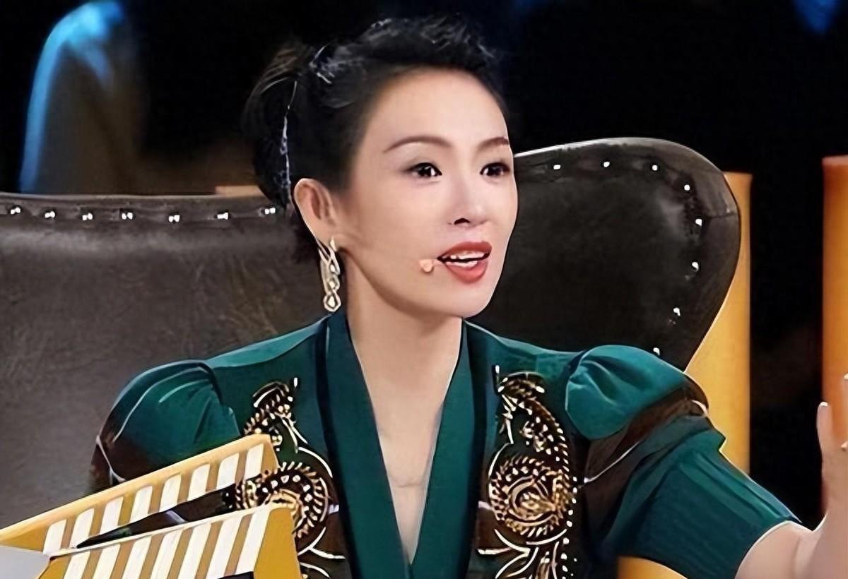 回顾:离婚仅一年,再看章子怡现状,才明白陈凯歌那一"推"的含金量